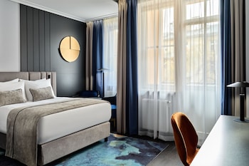 garamond a tribute portfolio hotel