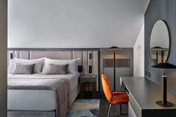 garamond a tribute portfolio hotel