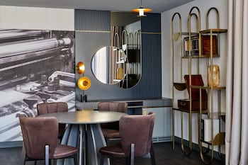 garamond a tribute portfolio hotel