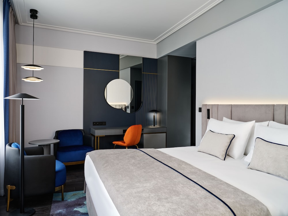 garamond a tribute portfolio hotel