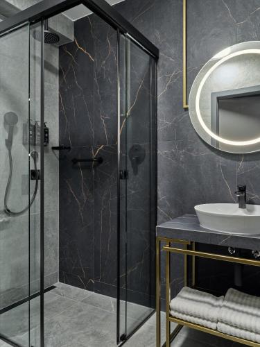 garamond a tribute portfolio hotel