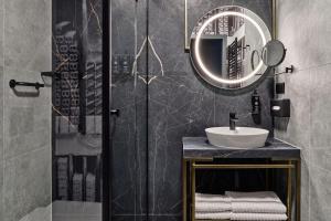 garamond a tribute portfolio hotel