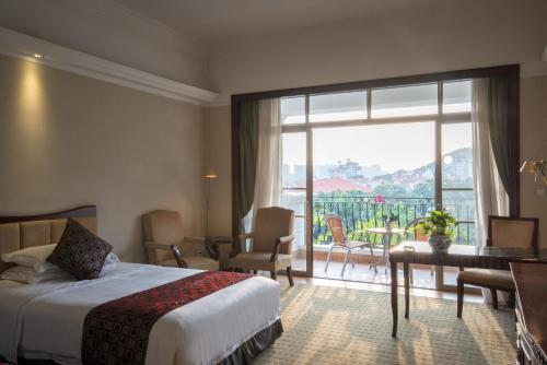 the phoenix city hotel guangzhou