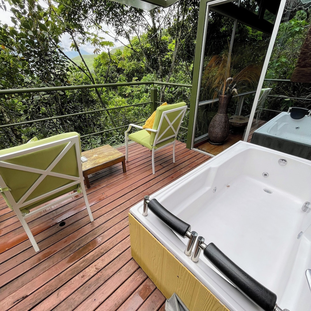ancestral glamping