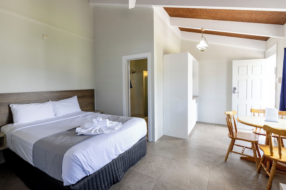 breeze inn ulladulla