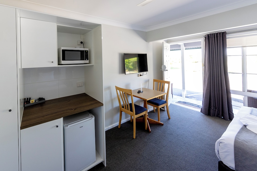 breeze inn ulladulla