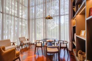 qoya hotel sao paulo curio collection by hilton