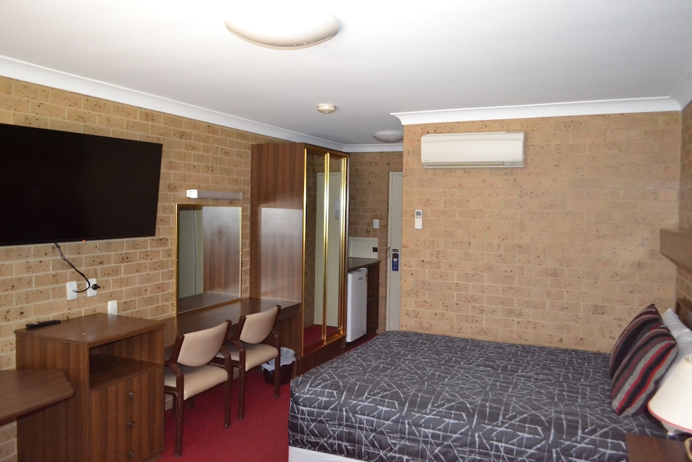 tamworth motor inn and cabins