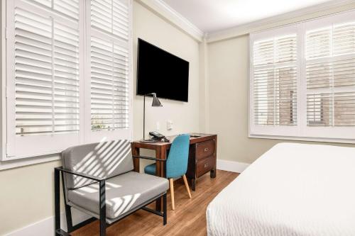 hotel petaluma tapestry collection by hilton
