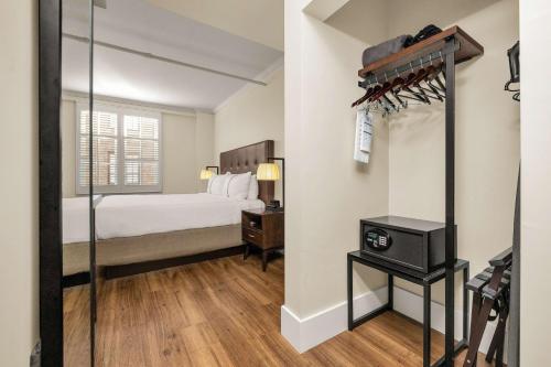 hotel petaluma tapestry collection by hilton