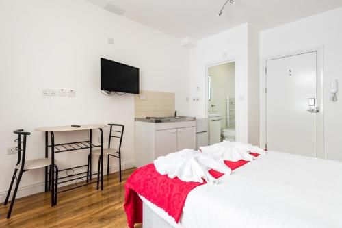 city rooms