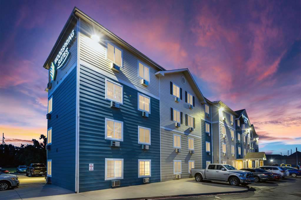 extended stay america select suites oklahoma city del city