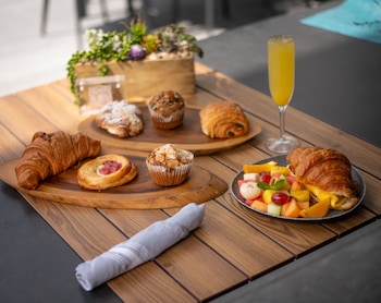 the elser hotel and residences miami