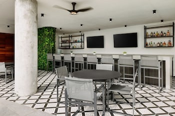 the elser hotel and residences miami