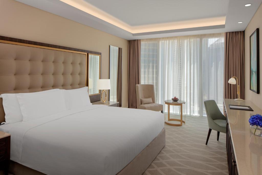 dusit hotel and suites