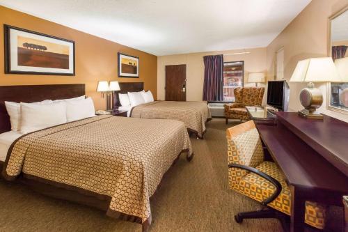 Quality Inn & Suites,Near Furnace Run Metro Park,3 star