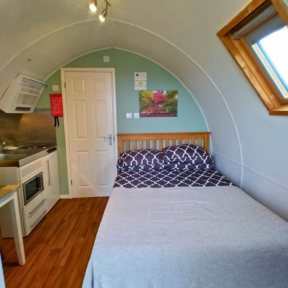 caplor glamping and lodges