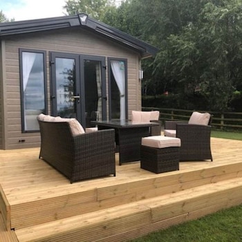 caplor glamping and lodges