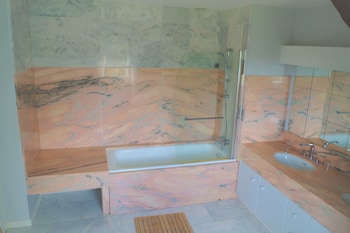 bed and breakfast saultchevreuil le mont saint michel