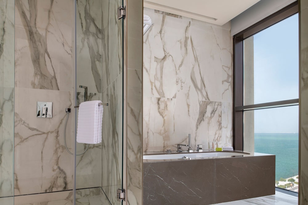 agora doha autograph collection