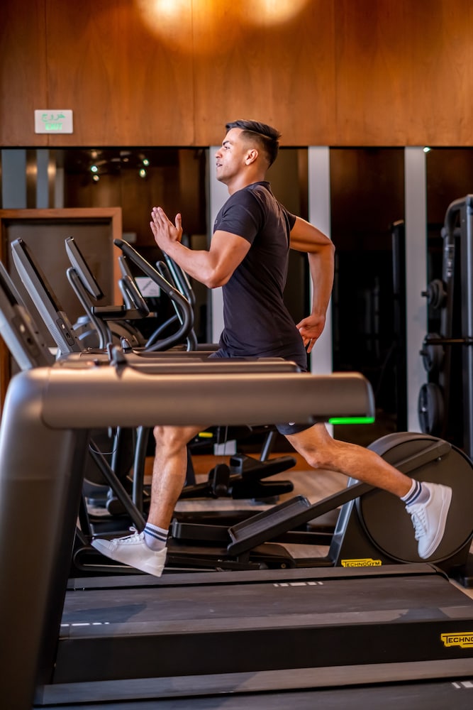 agora doha autograph collection