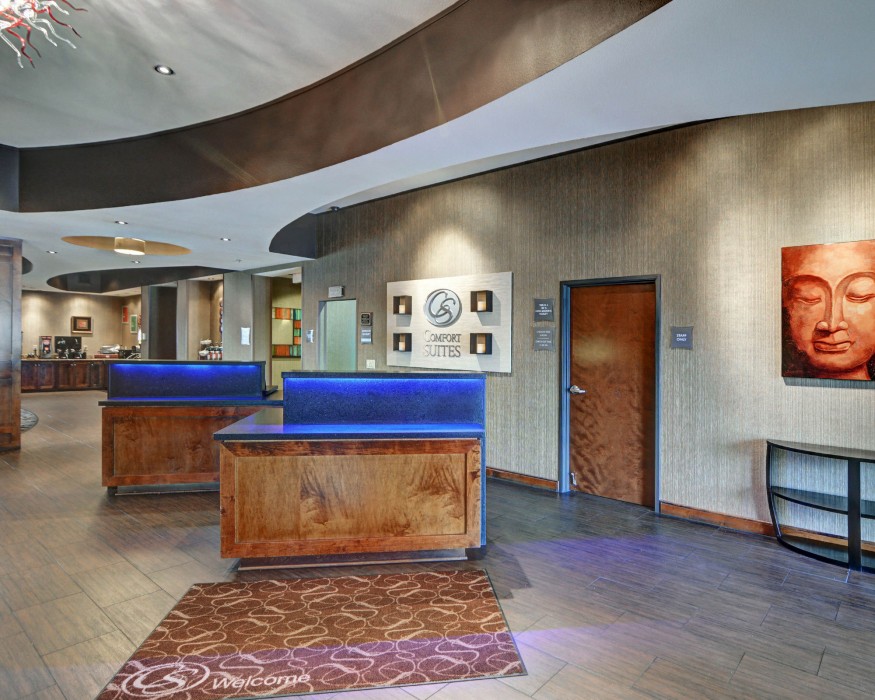 Comfort Suites Near Northeast Mall,Near North East Mall,3 star