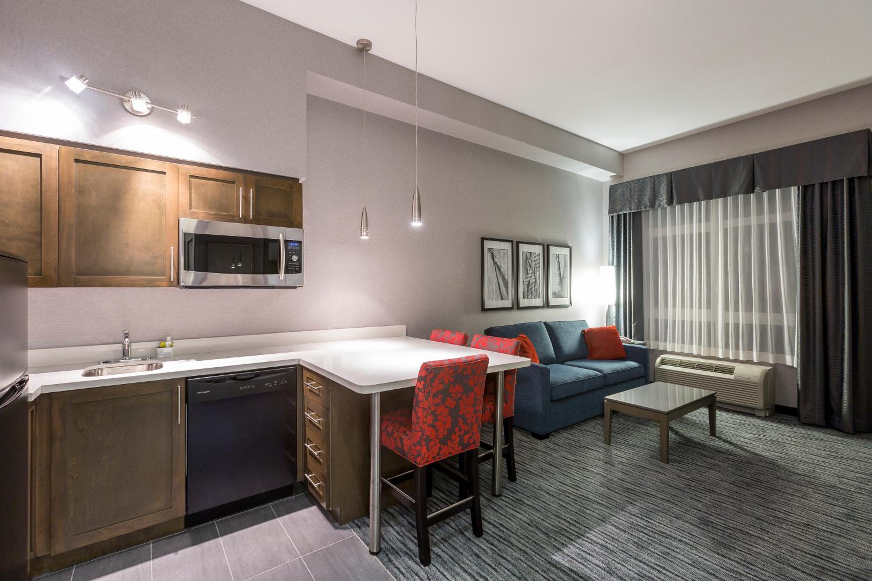 holiday inn express hotel and suites riverport richmond by ihg