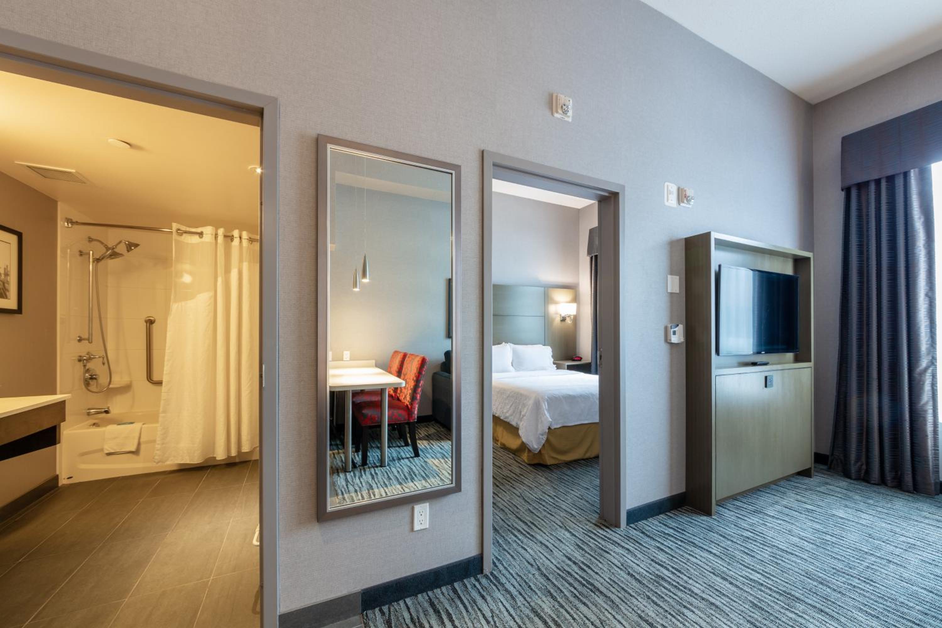 holiday inn express hotel and suites riverport richmond by ihg