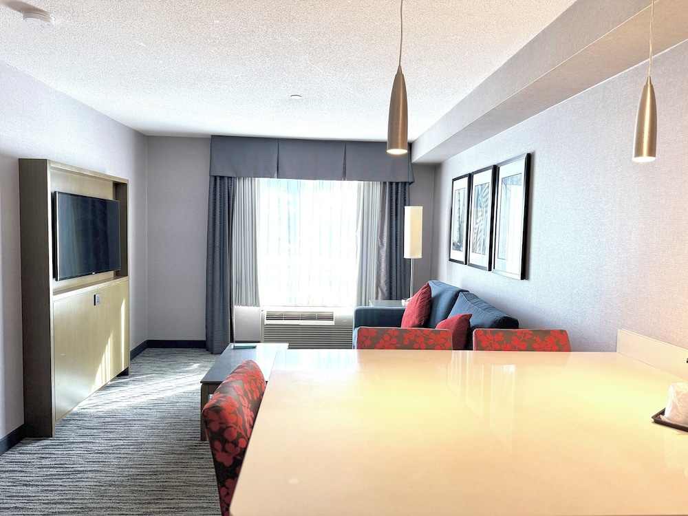 holiday inn express hotel and suites riverport richmond by ihg