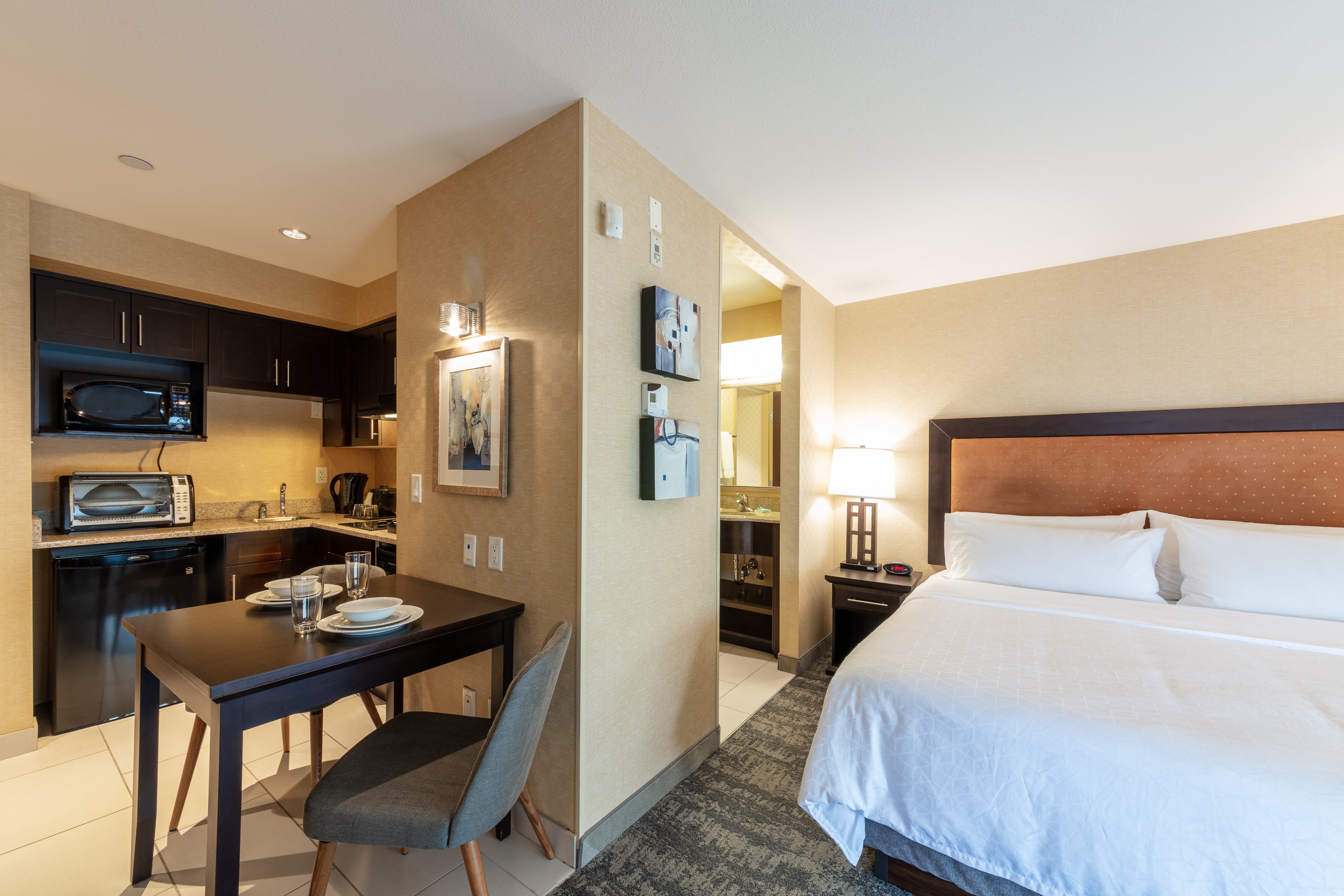 holiday inn express hotel and suites riverport richmond by ihg