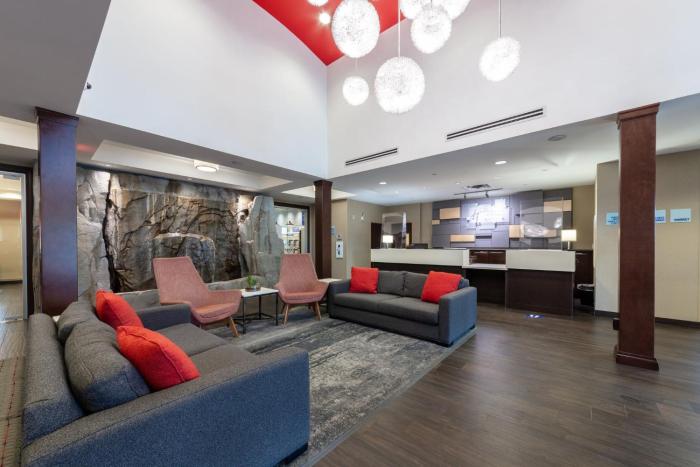 holiday inn express hotel and suites riverport richmond by ihg