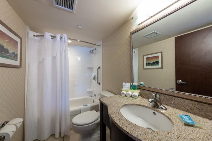 holiday inn express hotel and suites riverport richmond by ihg