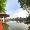 boathouse boutique riverside