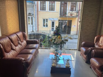 golden star hotel