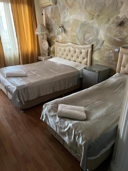 golden star hotel