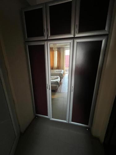 golden star hotel