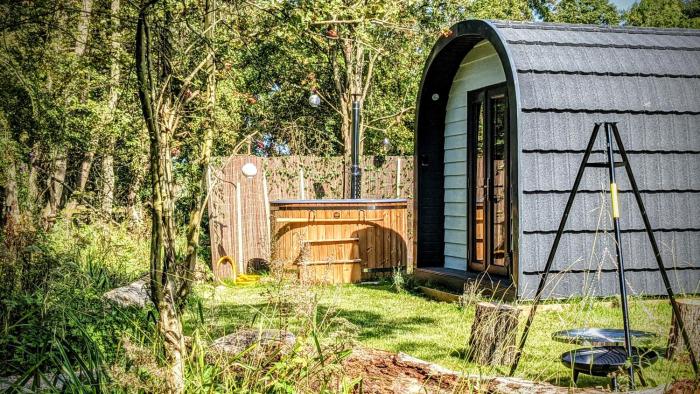 emlyns coppice woodland glamping