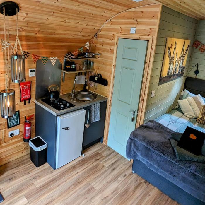 emlyns coppice woodland glamping