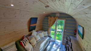 emlyns coppice woodland glamping
