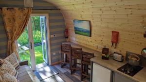 emlyns coppice woodland glamping