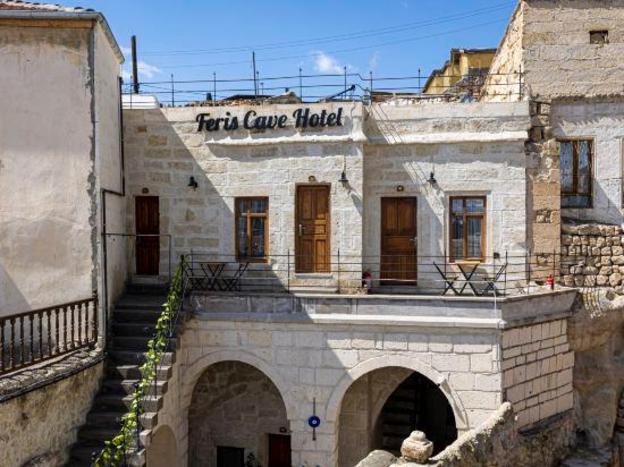 feris cave hotel