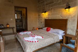 feris cave hotel