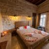 feris cave hotel