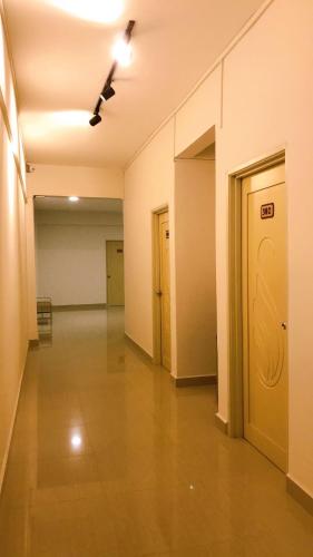 alexis kt roomstay