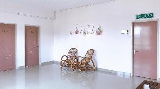 alexis kt roomstay