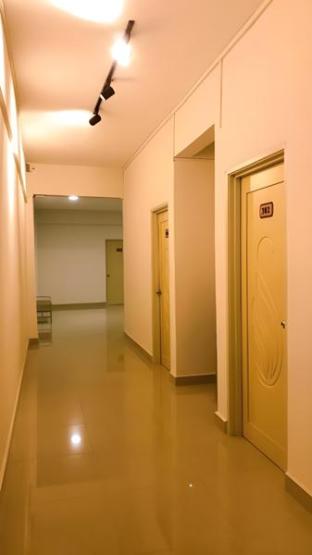 alexis kt roomstay