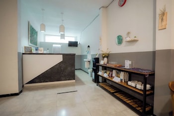 el ora inn and eatery labuan bajo redpartner