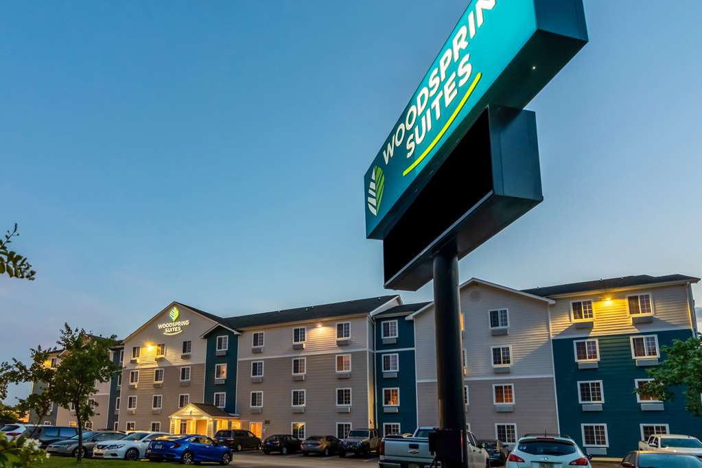 extended stay america select suites fayetteville west