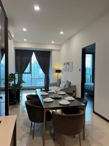 eucation home opus residence