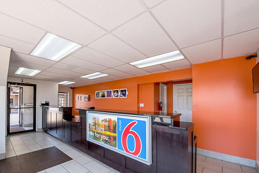 budget inn norfolk va